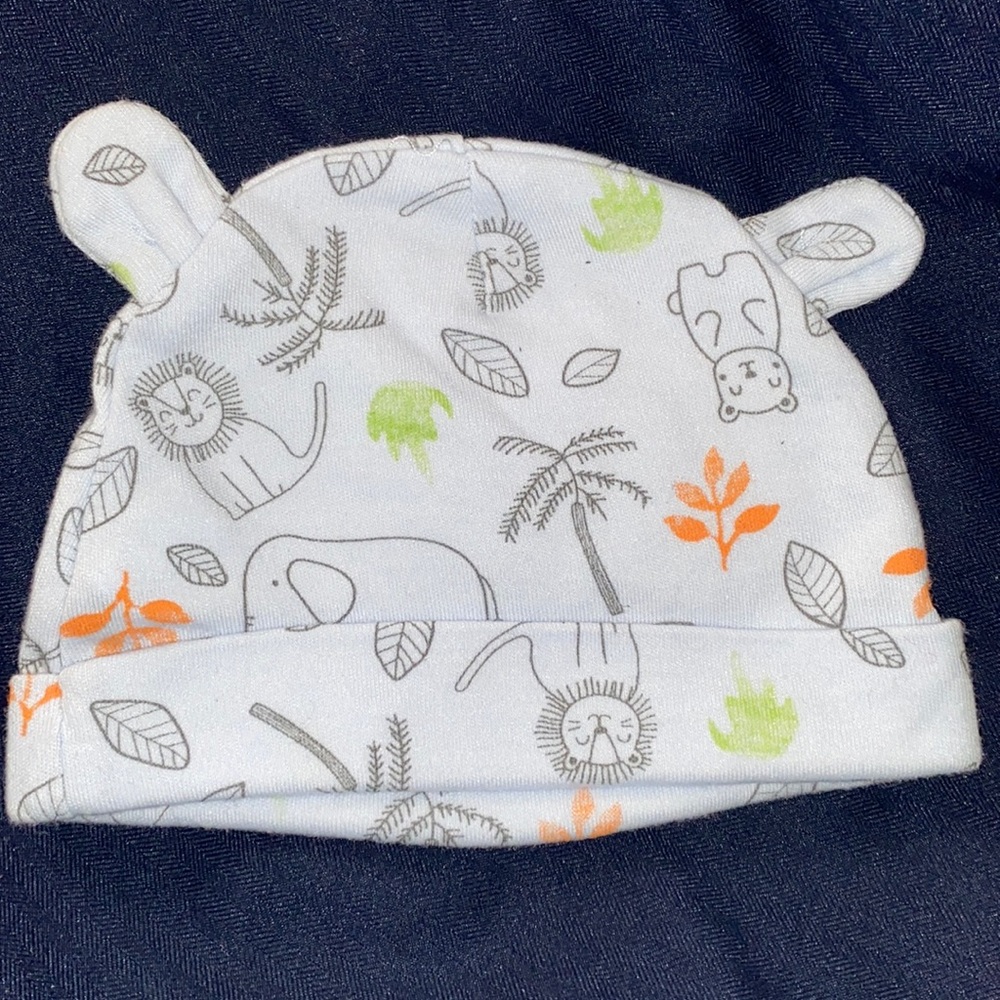 Baby boy blue hat with safari designs